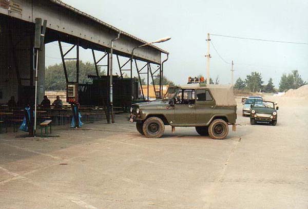 52 UAZ und Trabi